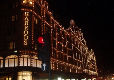 Harrods_at_night