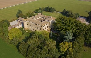 Castello_San_Pietro_Cerro_Piacenza_tw