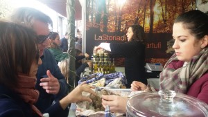 Stand di Acqualagna Tartufi