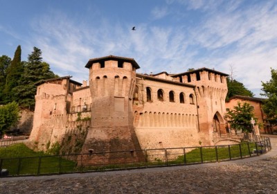 02-Borgo-Rocchetta-Castellarano-Castelli-Ducato-sito